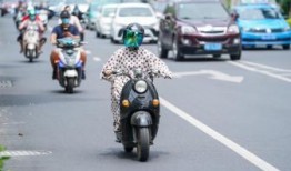 南宁电动自行车事件最新爆料,真相再起波澜，事故原因揭秘